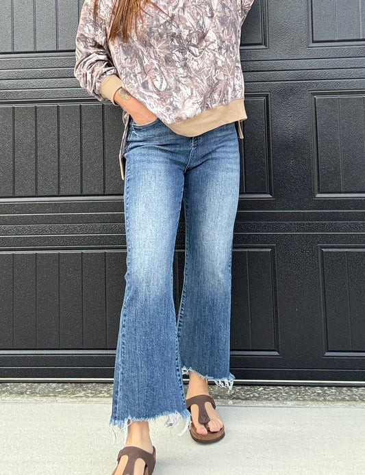 Urban Non Distressed Crop Jeans- Med Wash