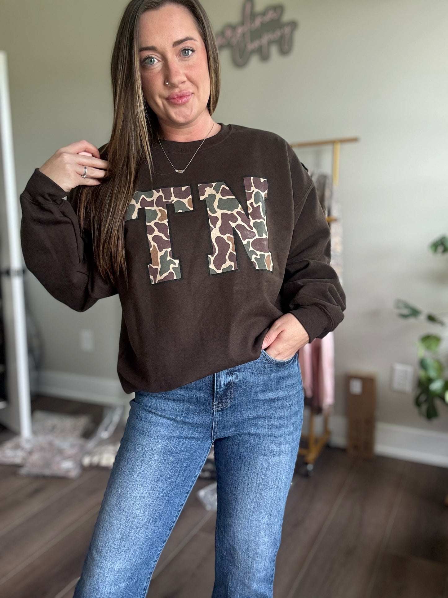 Duck Camo TN Crewneck