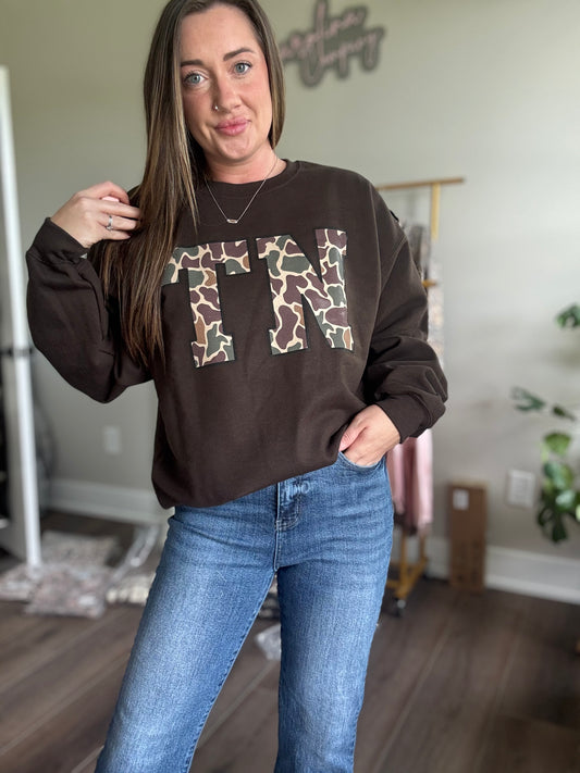Duck Camo TN Crewneck